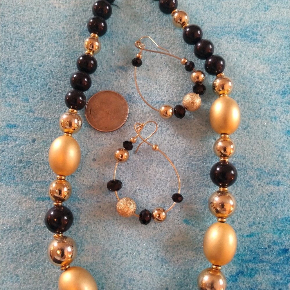 Black & Gold Set